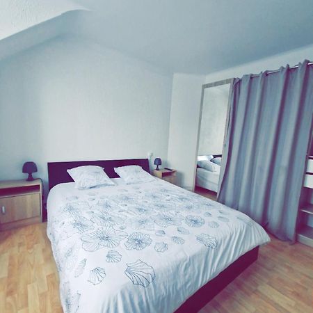 Le Trinidad Apartment ทรัวส์ ภายนอก รูปภาพ